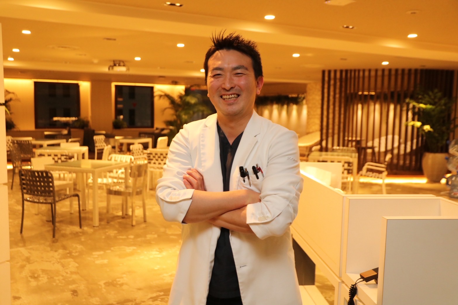 美容外科医 岡田泰典 先生